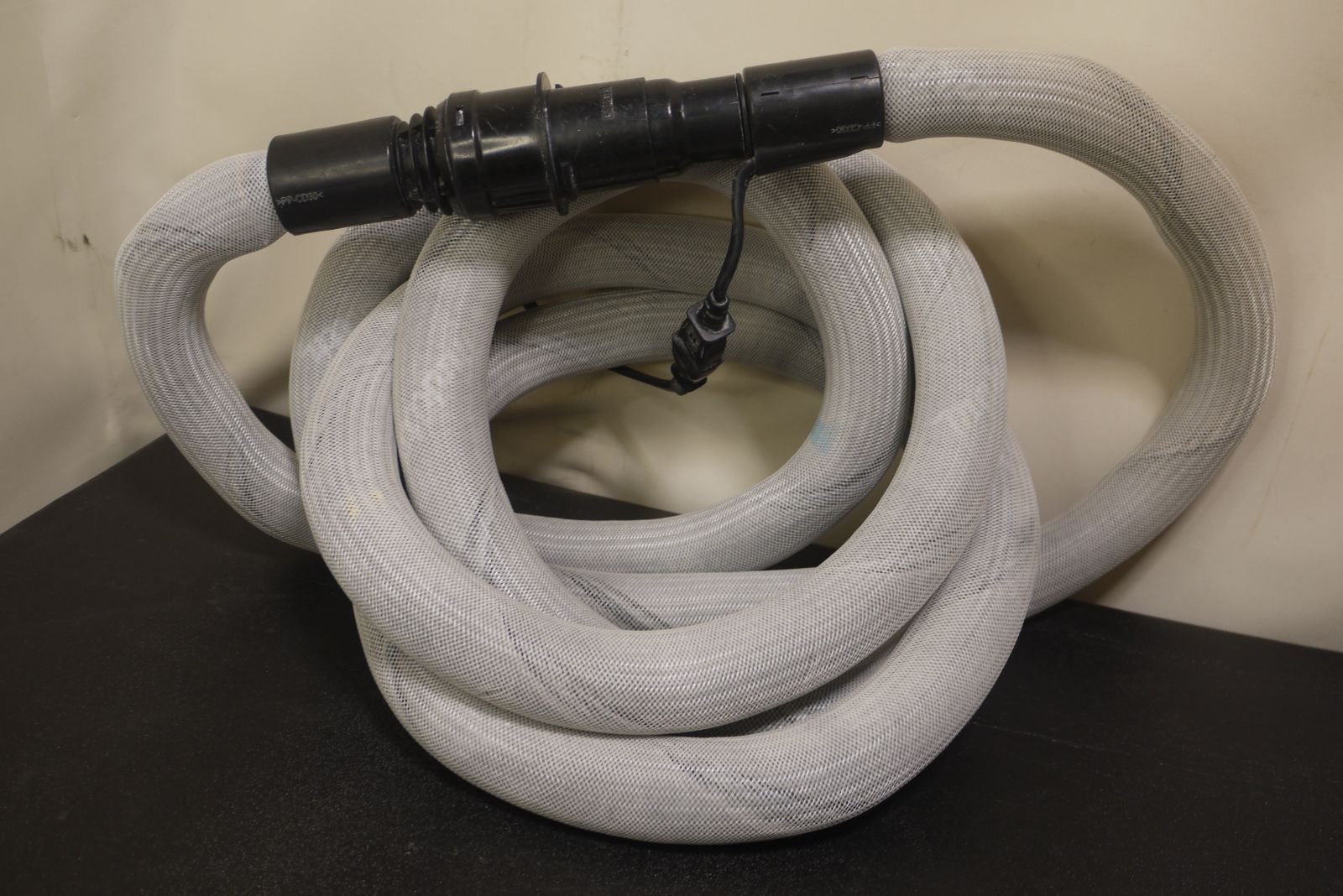 マキタ makita 100mm防塵マルノコ KS4000FX 100V ホース付き 保証あり