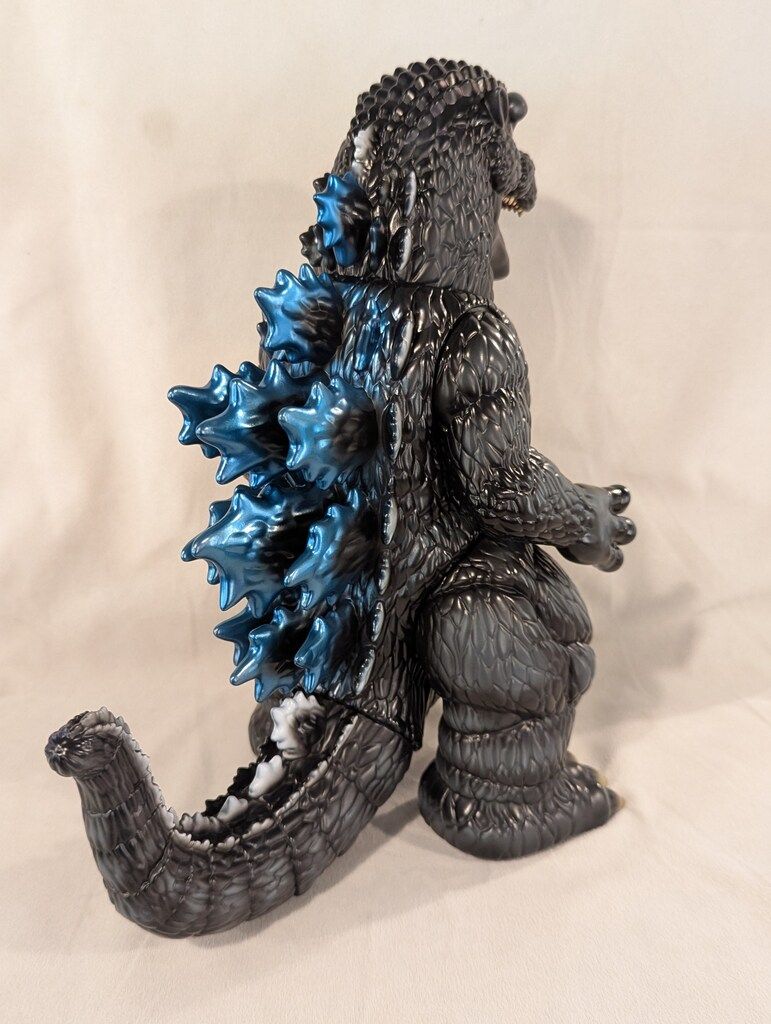 KAIJU ONE ソフビ　ゴジラ1994　黒成型 KAIJU ONE/壺 工房 ゴジラ 1994 黒成型 - メルカリ