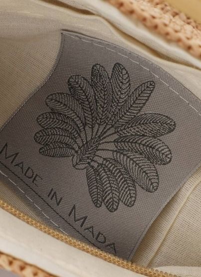 ✨お値下げ✨MADE IN MADA NIRY クラッチバッグ MADE IN MADA /メイドインマダNIRY クラッチバッグ - メルカリ