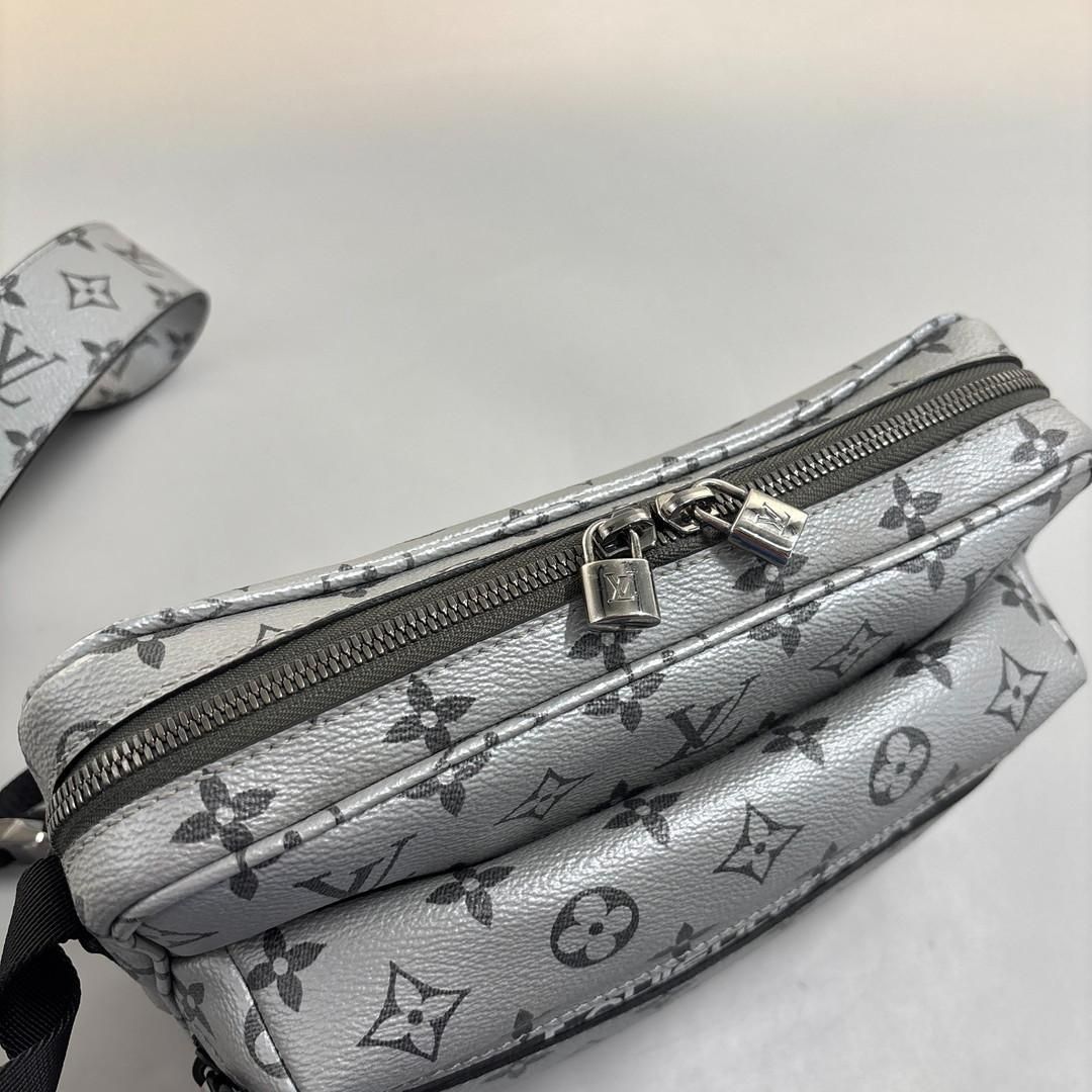未使用/IC ルイヴィトン メッセンジャーPM シルバー ブラック モノグラム 未使用/IC ルイヴィトン メッセンジャーPM シルバー ブラック