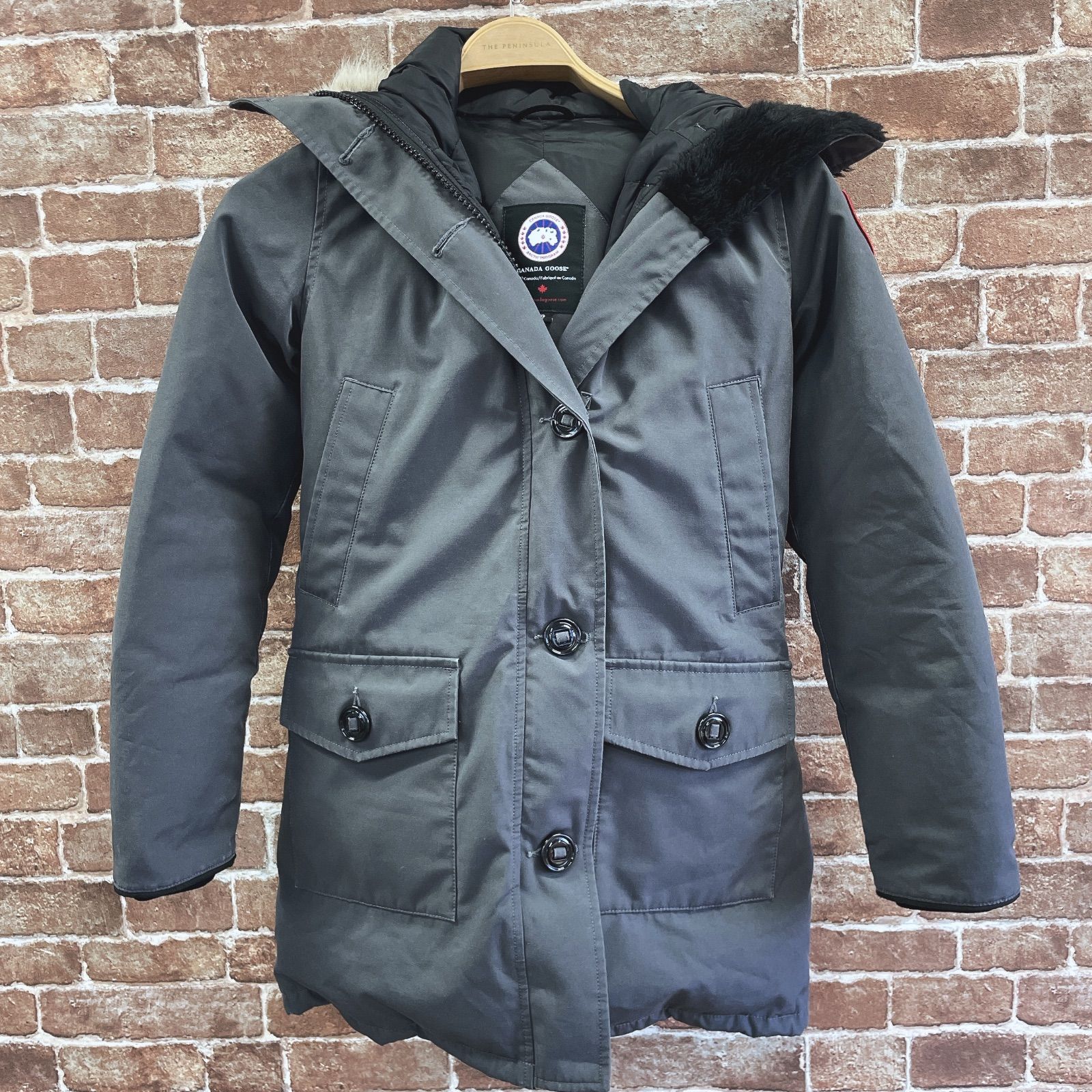 CANADA GOOSE(カナダグース) コヨーテファーフード付ダウンコー