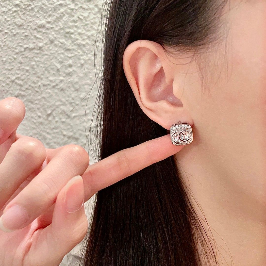 今日 Chanel ヴィンテージ イヤリング 在庫