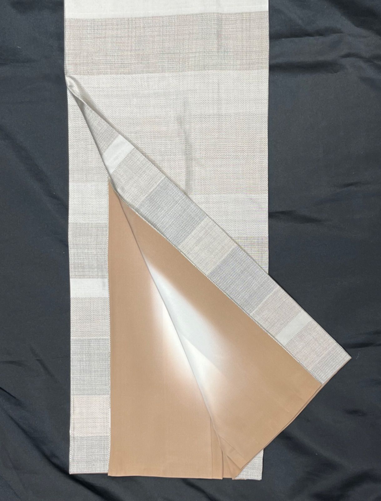 k31☆白黒お召し☆豪華絢爛綺麗身丈163cm 裄丈70cm正絹袷広襟(未使用)