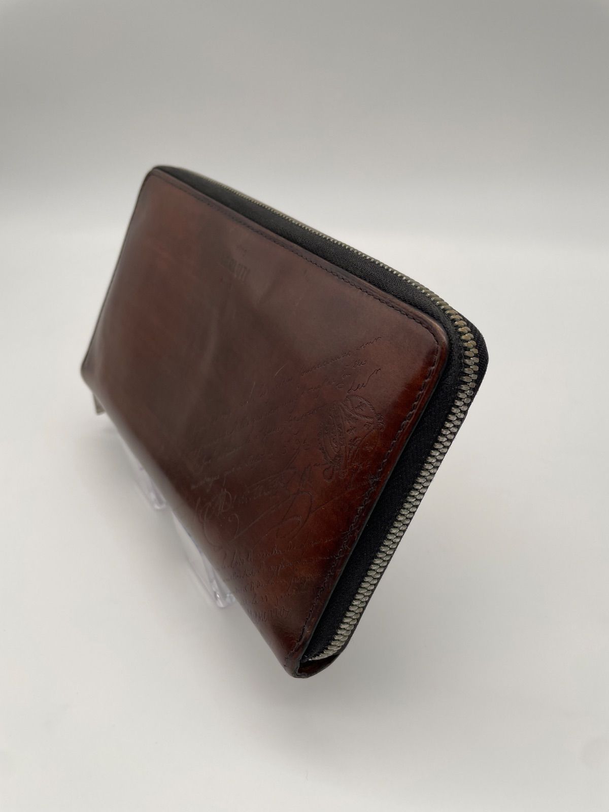 Berluti イタウバ ラウンドファスナー 長財布 ブルー レザー Berluti イタウバ ラウンドファスナー 長財布 ブルー レザー 人気 上質