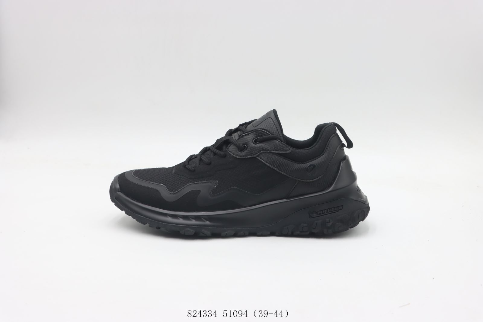 【今日特価】エッコ ECCO カジュアルシューズ 黒 824334 51094