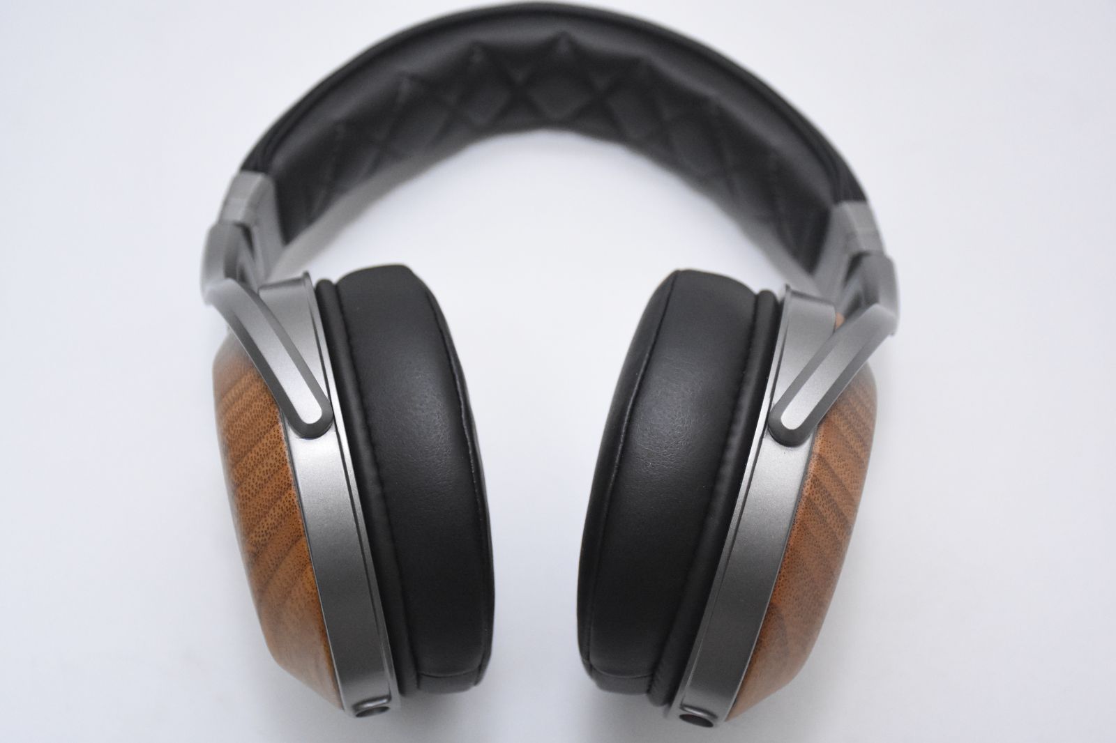 デノン Denon AH-D9200 ヘッドフォン ハイレゾ対応 密閉ダイナミック型 オーバーヘッド ウッドハウジング AH-D9200EM 孟宗竹 完動品 美品 デノン Denon AH-D9200 ヘッドフォン ハイレゾ対応 密閉