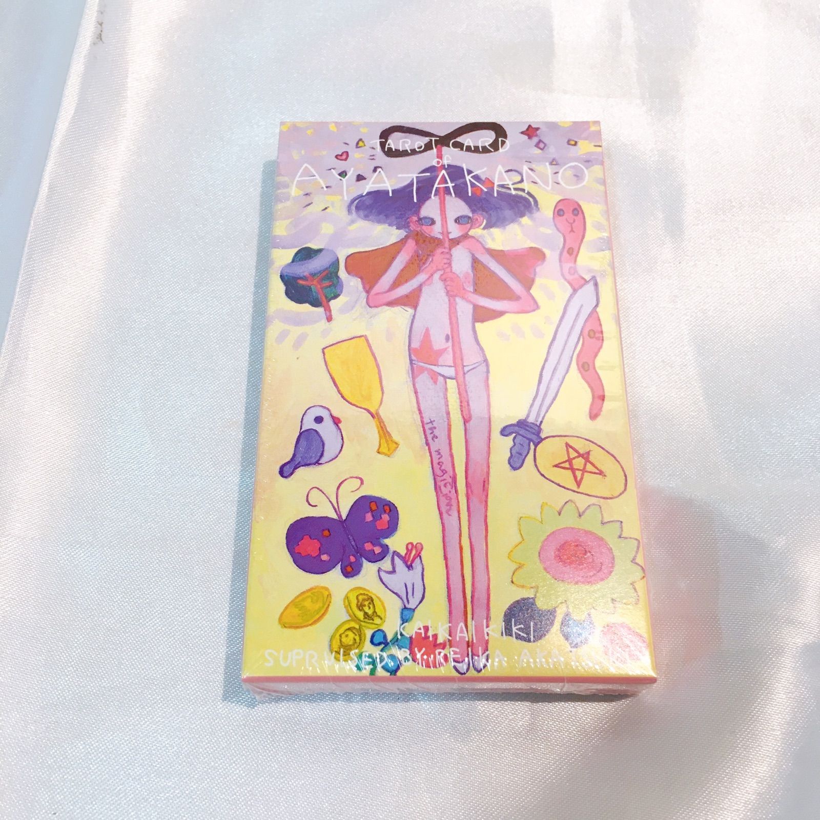 未開封品】タカノ綾のタロットカード 暁玲華 タカノ綾 - メルカリ