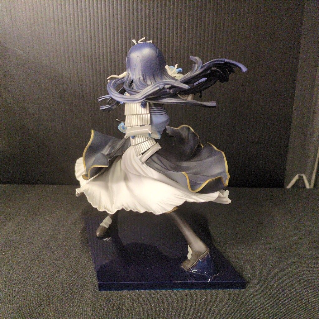 コトブキヤ 戦国ランス 上杉謙信 フィギュア　[開封済] 戦国ランス 上杉謙信 1/8 完成品フィギュア（再販）[コトブキヤ