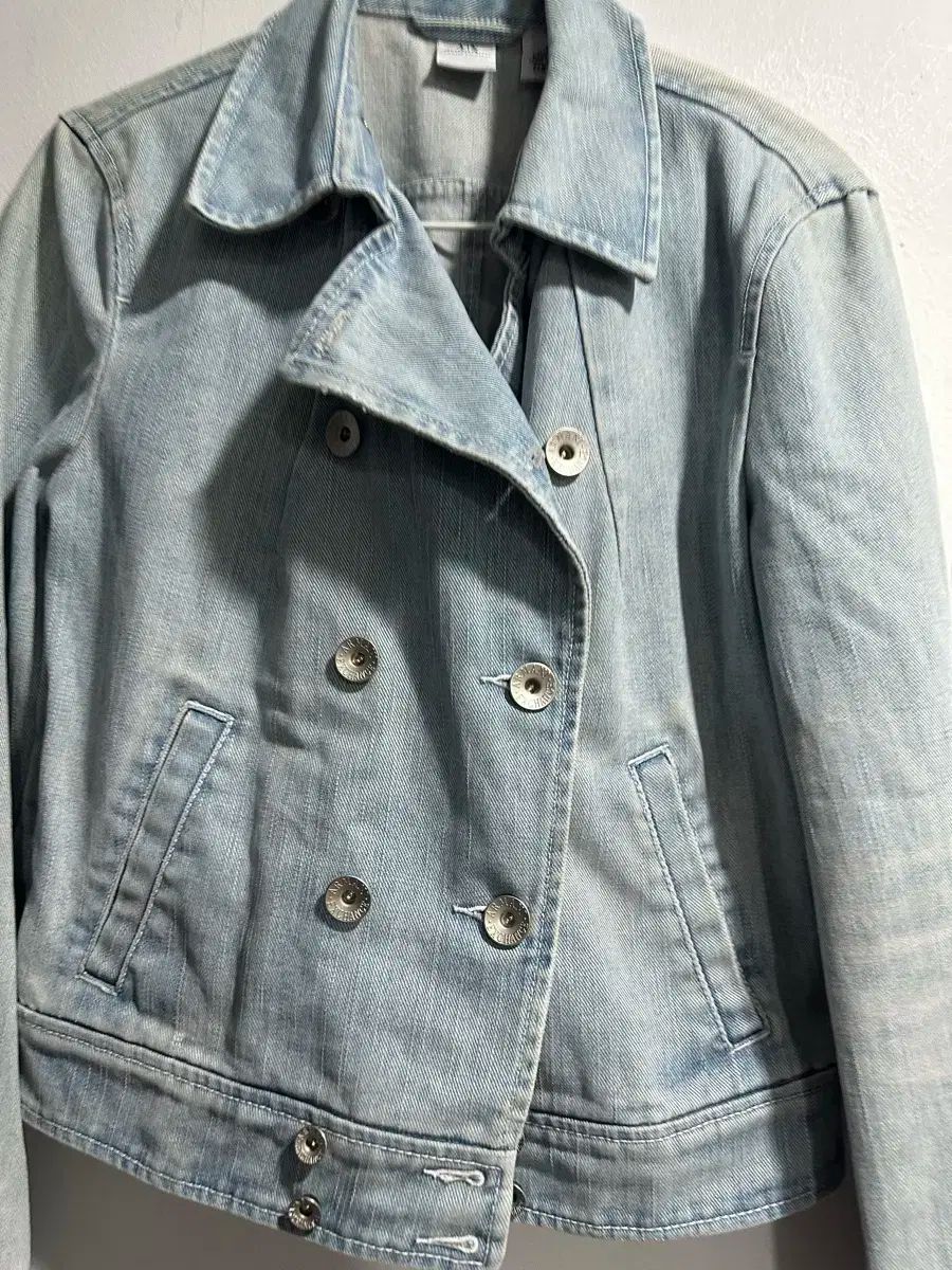 ARMANI アルマーニ