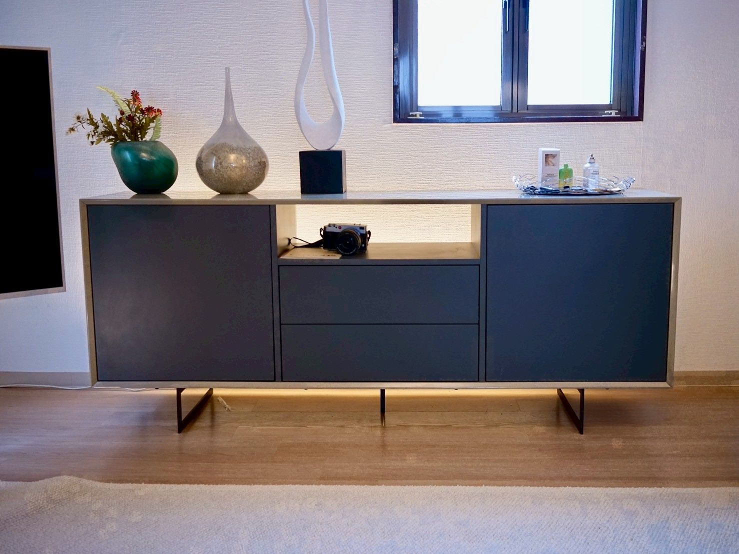 イタリア製 カルテル セグメンティ コートハンガー クローズスタンド