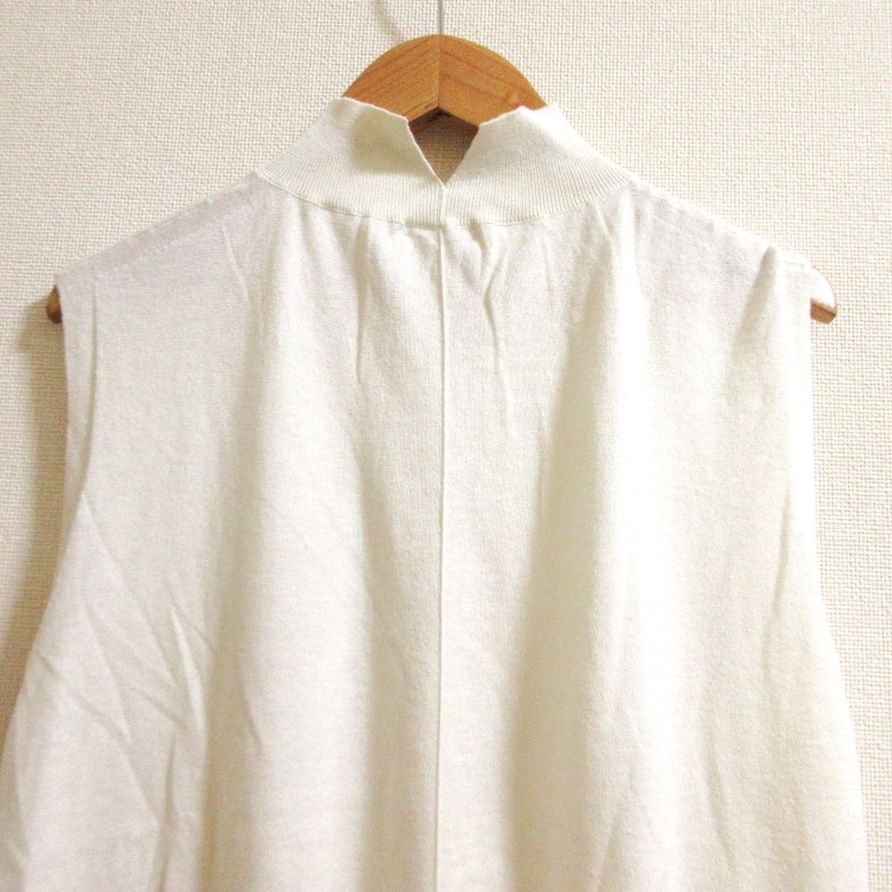  BLAMINK ブラミンク コットンシルクカシミヤ18 Gノースリーブ ニットベスト セーター 7918-230-0082 サイズ38 ホワイト レディース 古着 ノースリーブ ニット セーター