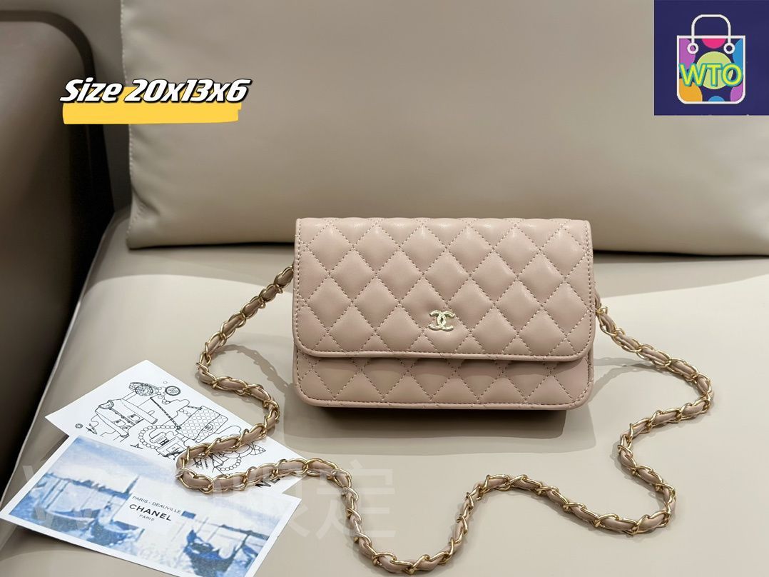 シャネル　エッセスケアセット　ショッパー付き❗️ シャネル CHANEL タイムレスチェーンクラッチ AP4000 ホワイト