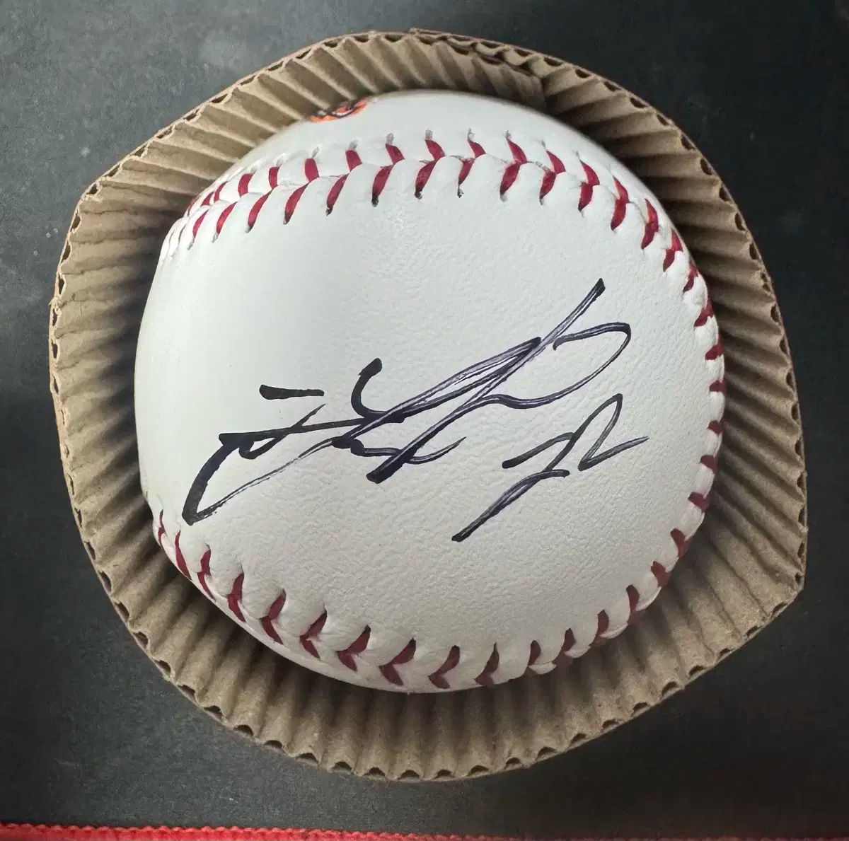 Hanwhae Eagles(ハンファ・イーグルス) チェ・ウンソン 選手 サインボール 販売