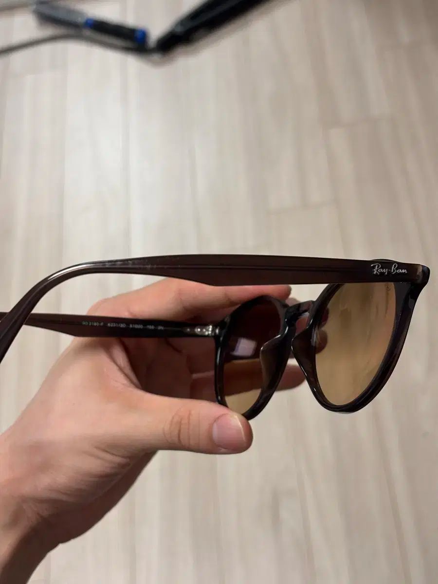 rb2180f ブラウン