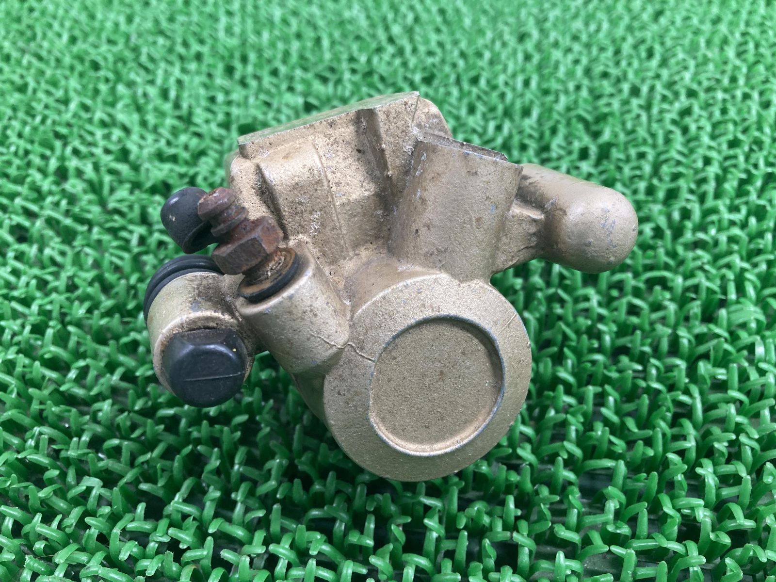 KSR-II リアブレーキキャリパー 1389/3023 カワサキ 純正 中古 バイク 部品 MX080B 1389 3023 割れ欠け無し 品薄 希少品 車検 Genuine