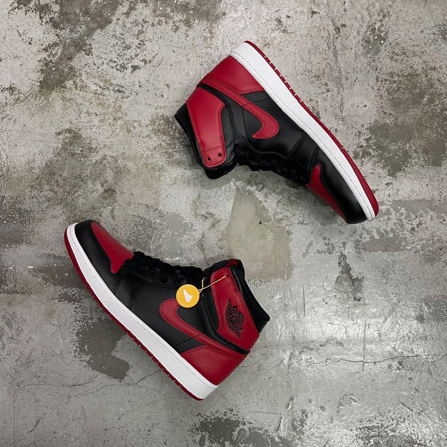 新品 NIKE AIR JORDAN 1 RETRO HIGH OG BRED 555088-023 2013年
