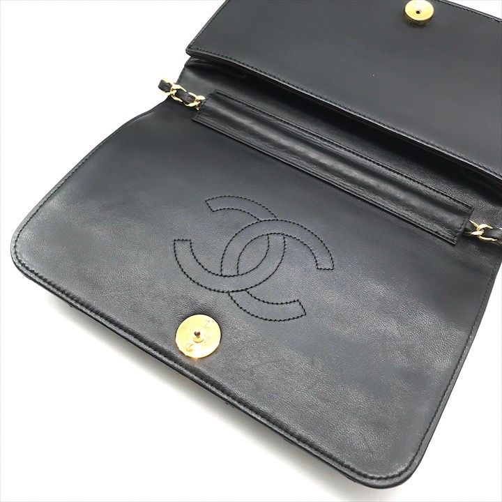 美品 CHANEL シャネル ココマーク マトラッセ ラムスキン プッシュロック チェーン ショルダー バッグ ブラック a3586 CHANEL - 美品 CHANEL シャネル ココマーク マトラッセ ラムスキン