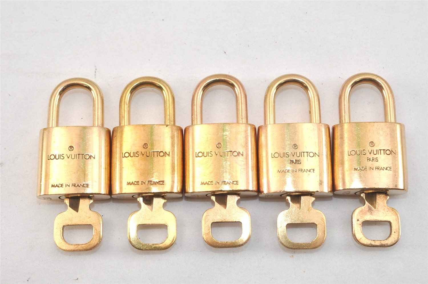 L00147 　ルイヴィトン　パドロック　10個セット　カデナ　南京錠　鍵 Amazon | [ルイヴィトン] カデナ 南京錠 パドロック 鍵付き 10個セット