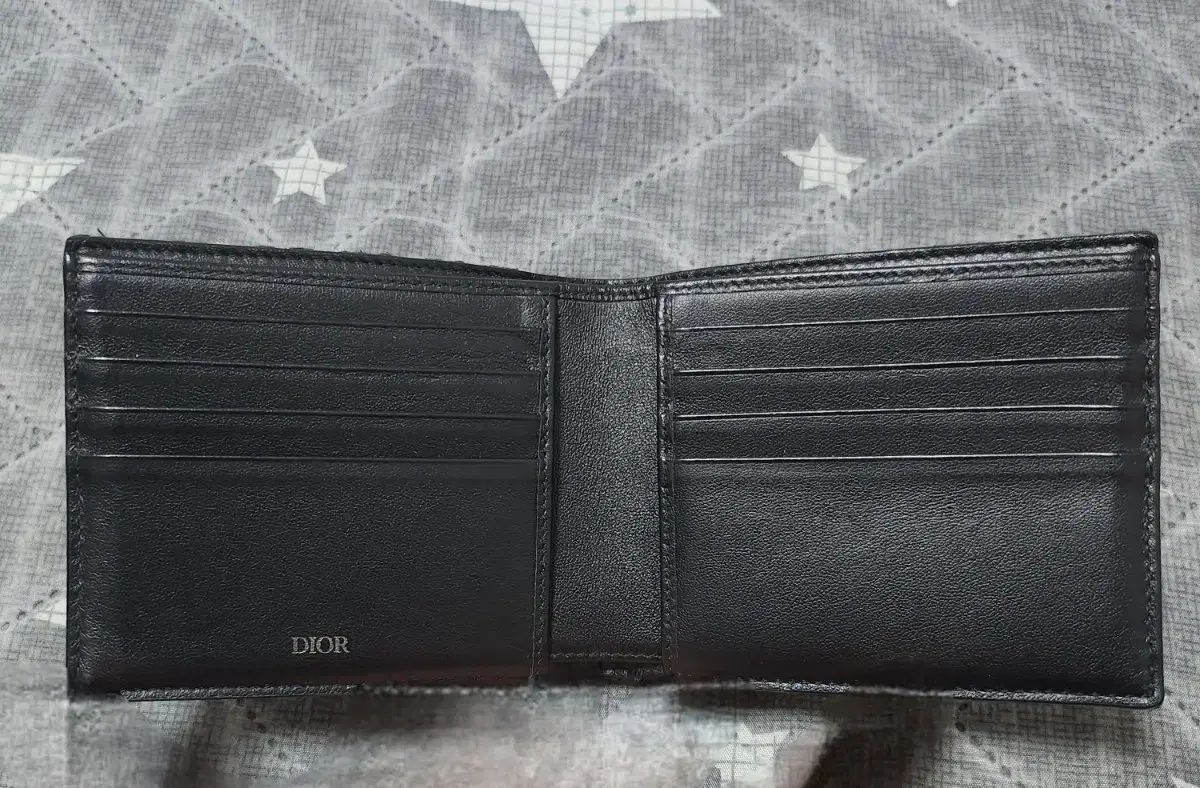 イブサンローラン メンズ クロコ 長財布 ラウンドウォレット YSL 黒