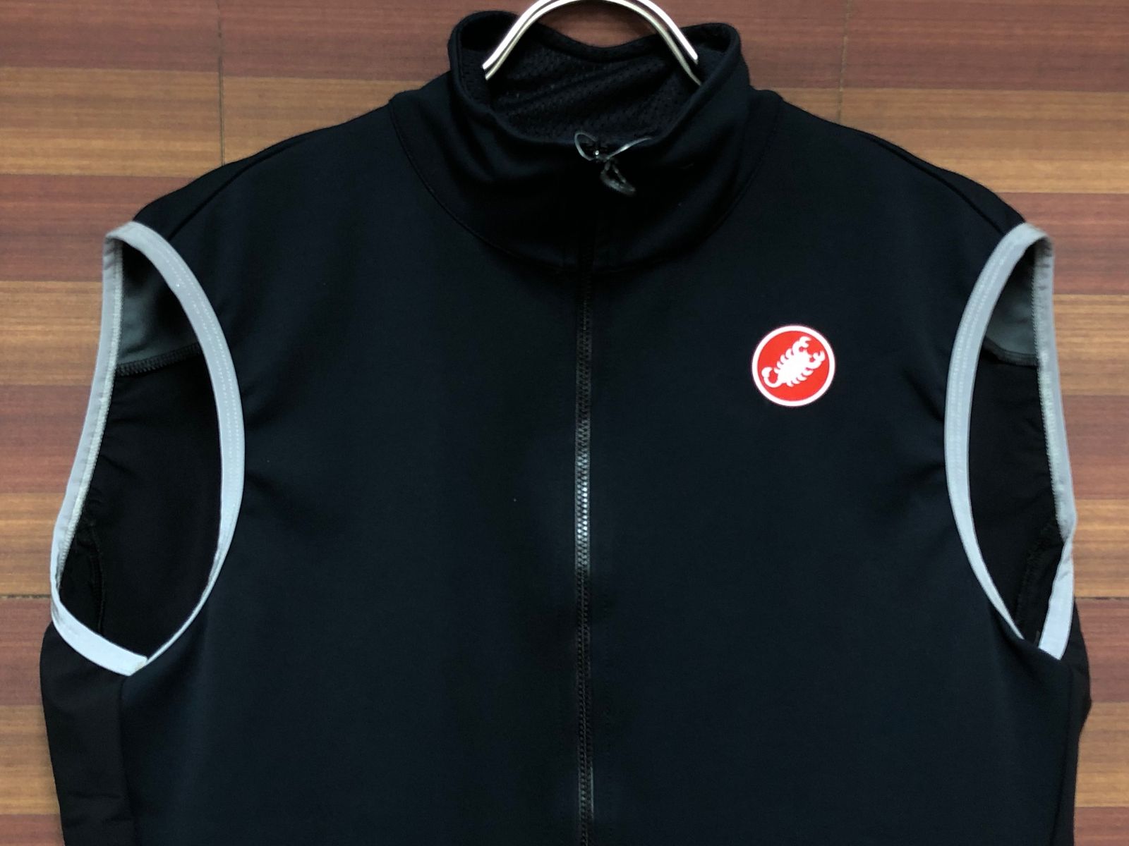 IQ668 カステリ CASTELLI ROSSOCORSA Perfetto RoS 2 VEST ジレ