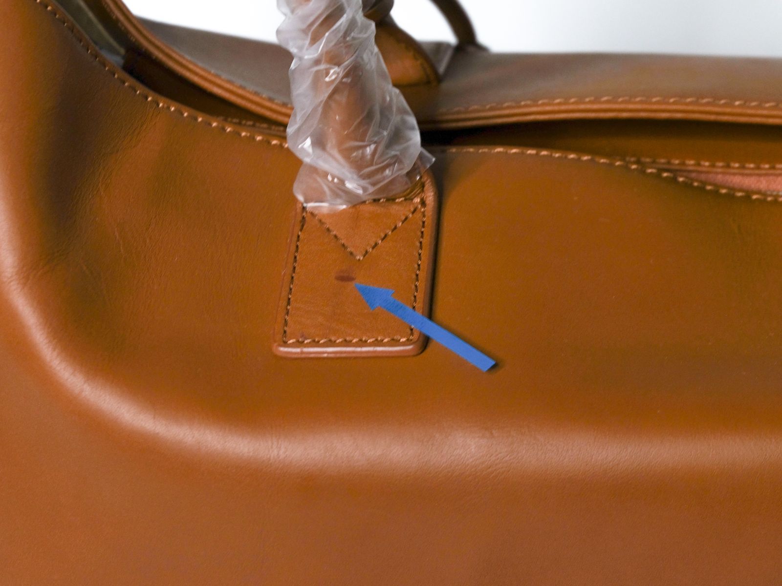 55 OFF カメラバッグLIF 国産姫路レザー使用