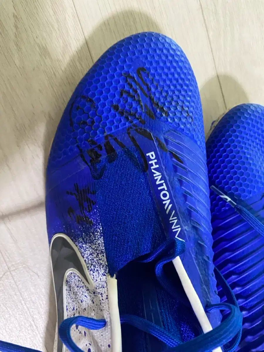 箱有 Joma ホマ INVICTO インドア フットサル 27cm EU42 Joma