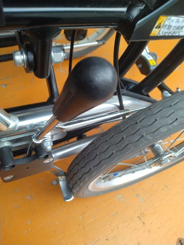 ミキ 介助式リクライニング車椅子