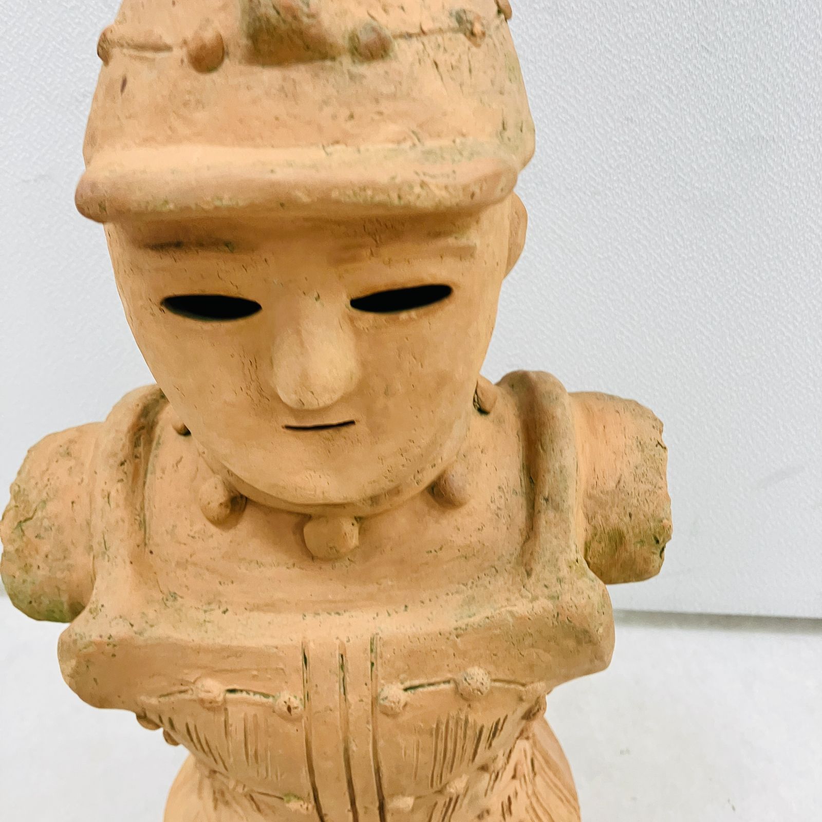 A【レプリカ】埴輪 短甲の武人 迫力の大きめサイズ 素焼 はにわ