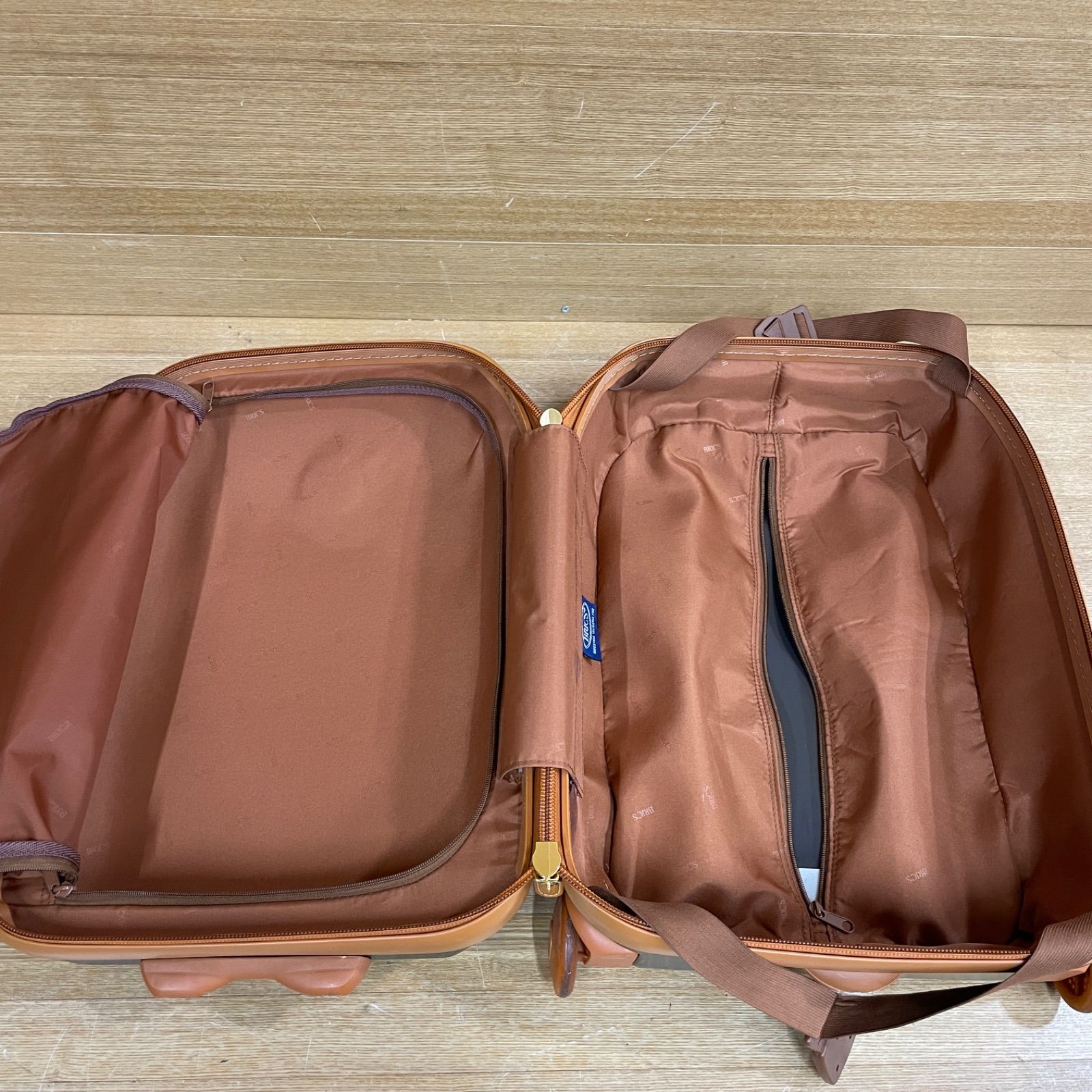 g11 BRIC S キャリーケース 黒 樹脂×レザー スーツケース キャリーバッグ 旅行バッ グ ブリックス BRICS ブラック DECORATOM_COM_BR