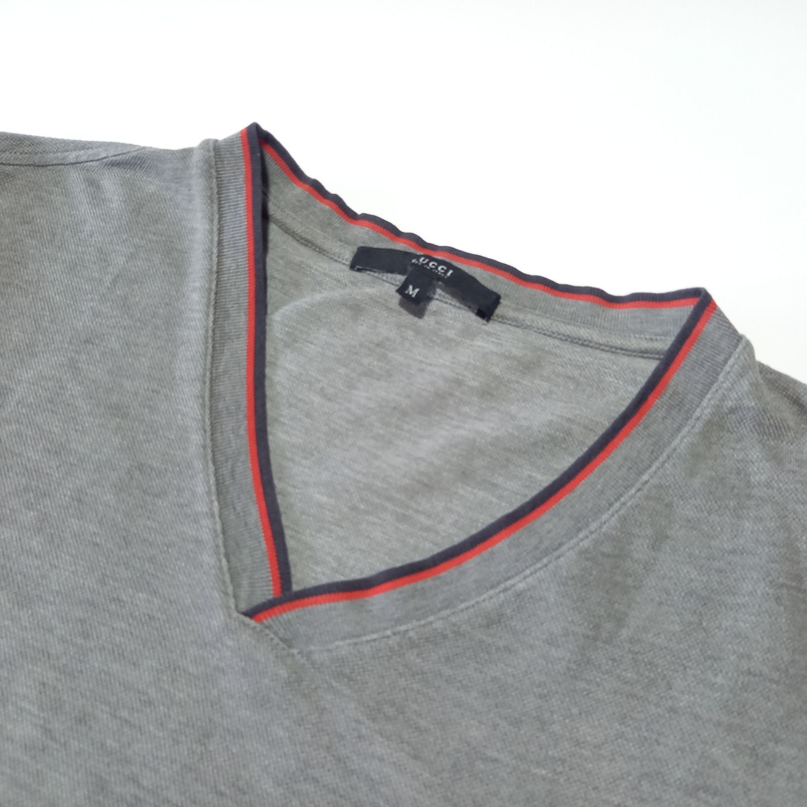 GUCCI Vネック Tシャツ カットソー イタリア製 グレー M グッチ Vネック 半袖 Tシャツ カットソー グレー Mサイズ GUCCI