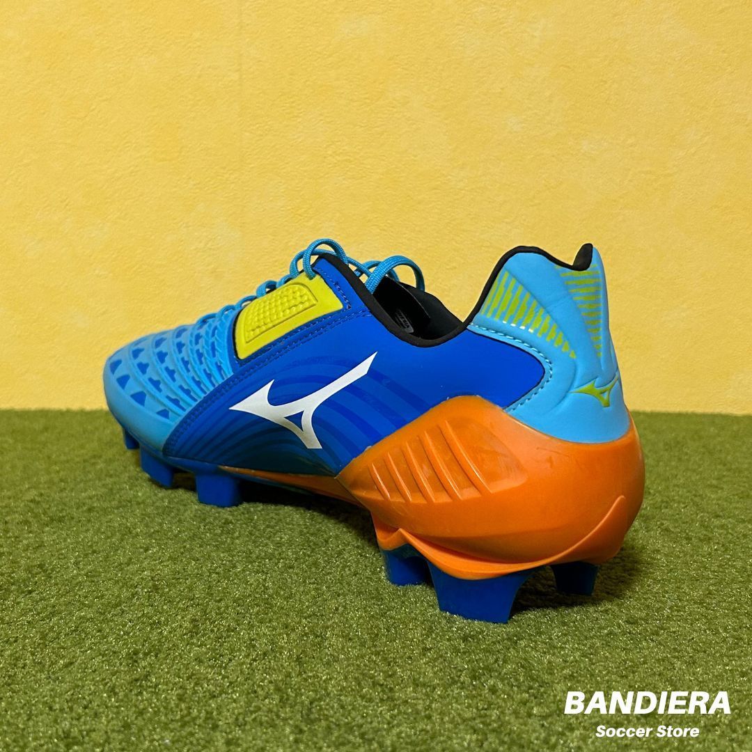 新品・未使用】MIZUNO ミズノ サッカースパイク ウエーブ イグニタス 3