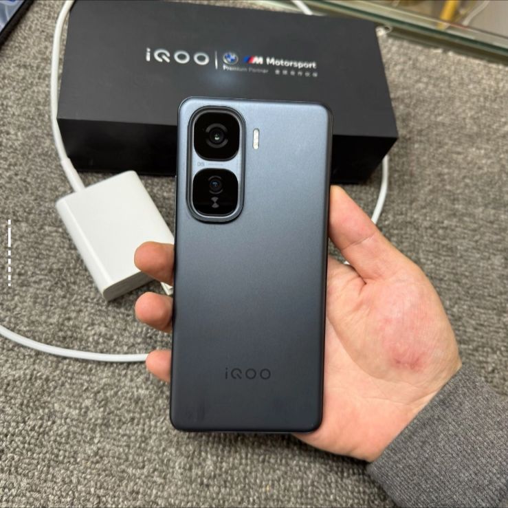 Vivo Neo 10 simフリー スマートフォン 未使用 vivo iQOO Neo 10 新品未使用 ゲーム特化 超薄5Gスマホ 12+256GB