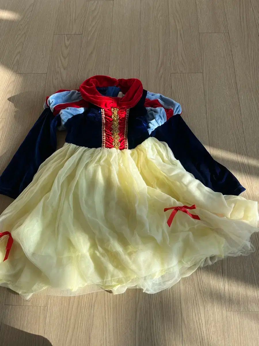 白雪姫 ワンピース
