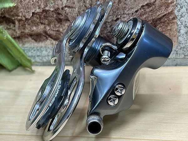 大特価sale!! 超希少!! 未使用品!! SHIMANO DURA-ACE RD-7401 SIS 6s/7s 210g シマノ デュラエース リアディレイラー  ロード ビンテージ ジュラエース 同梱発送承り中!! M-130 - メルカリ