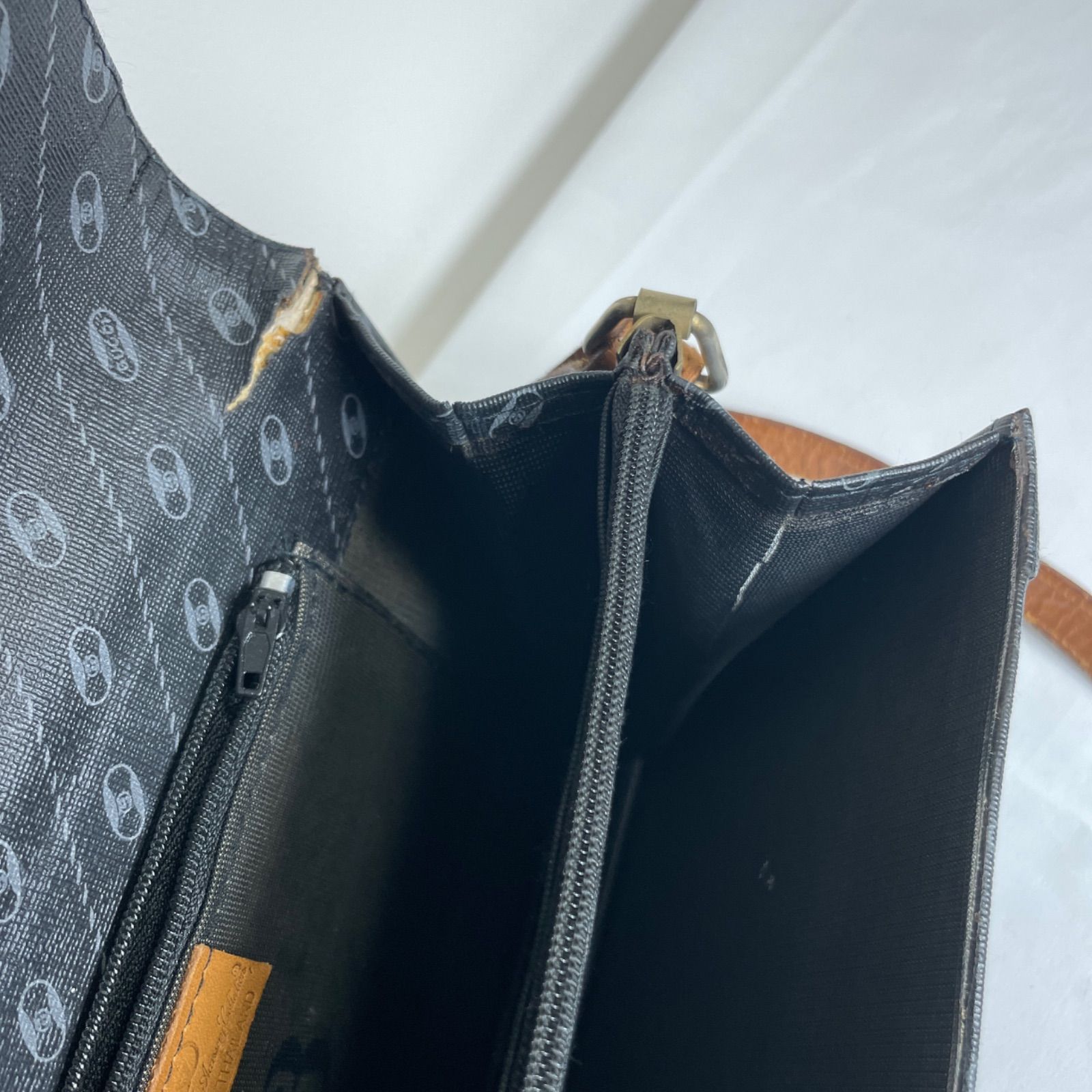 【214132】GUCCI グッチ  オールドグッチ　シェリーライン ヴィンテージ　コーティングレザー ショルダーバッグ　PVC　がま口ポケット ブラック