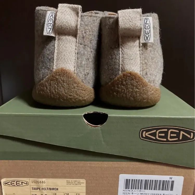 KEEN MOSEY CHUKKA 24.5㎝ - aya shoes shop - メルカリ