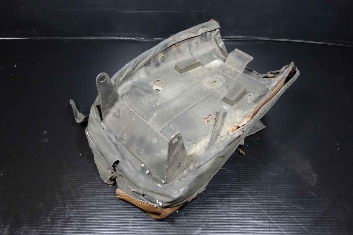 HONDA R＆Ｐ　純正　シート　CY50 HONDA R＆P 純正 シート CY50 - メルカリ