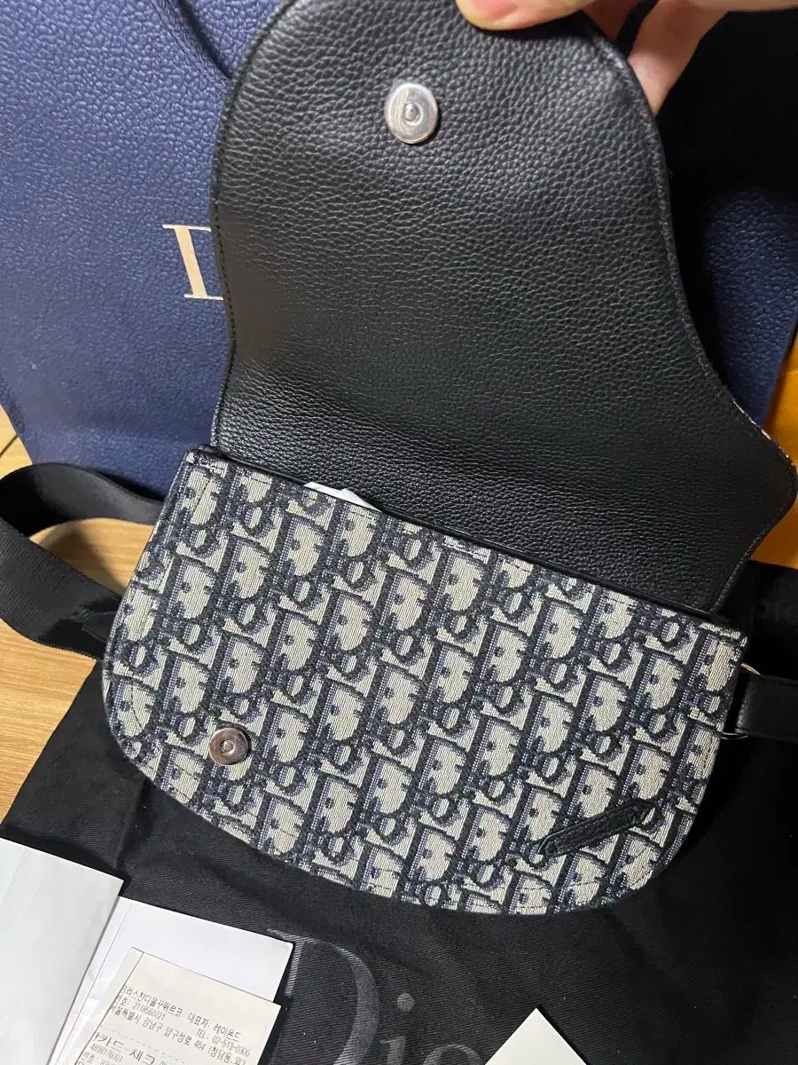 Dior