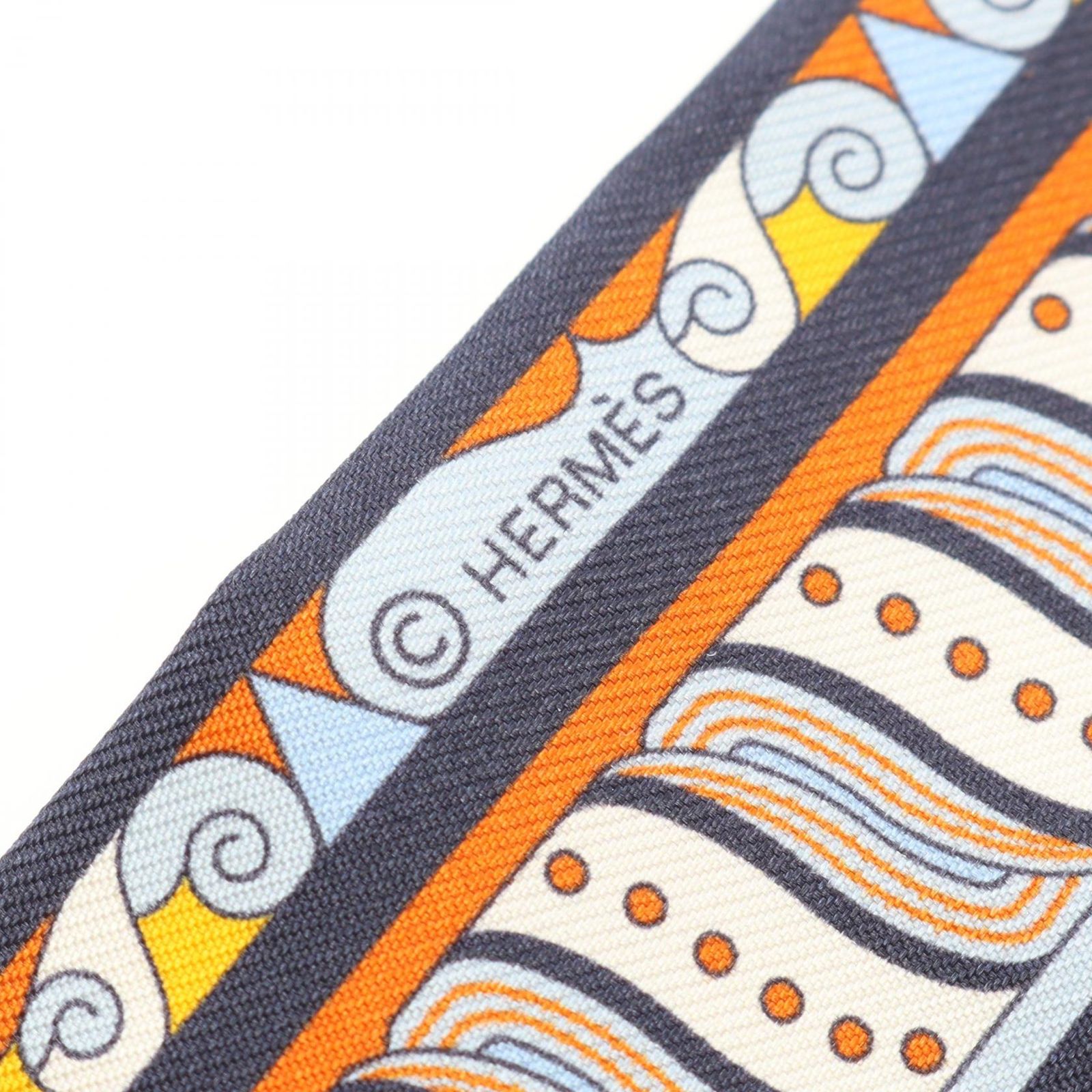 エルメス HERMES スカーフ ツイリー HARNAIS EN ROSACE シルク