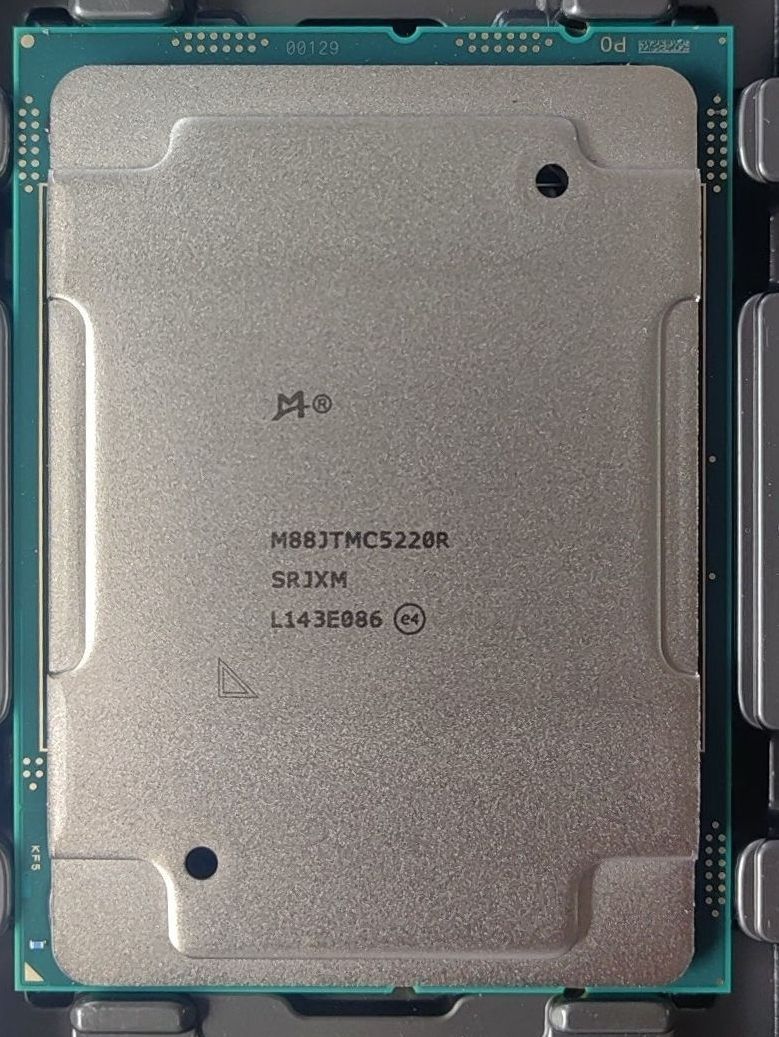 Intel Xeon G C5220R SRGZP 24C 2.2GHz 4.0GHz 35.75MB 150W LGA3647 DDR4-2666 5220R 相当