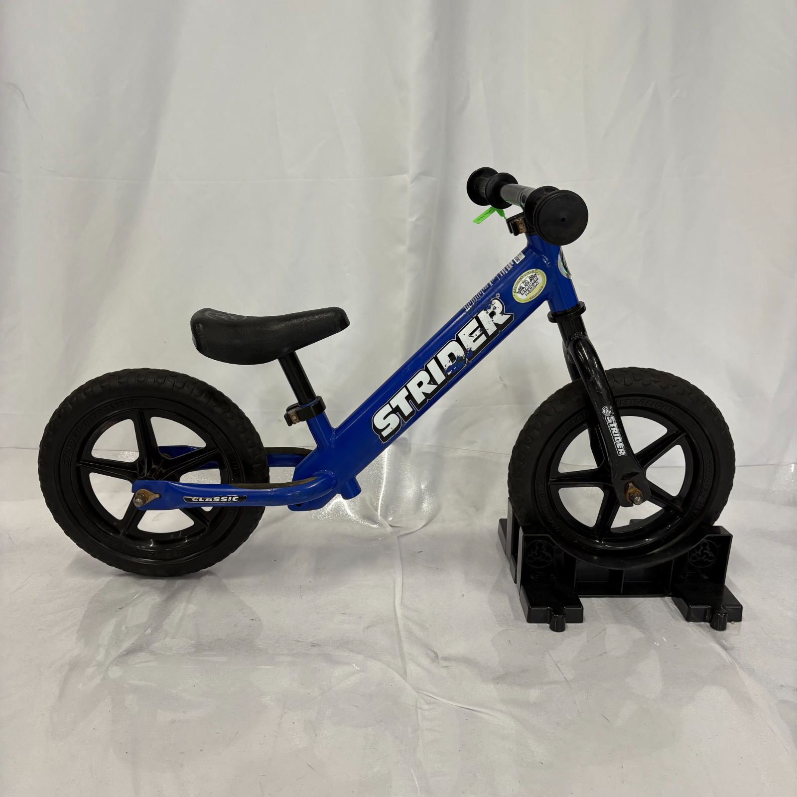 人気カラー】 STRIDER ストライダー クラッシック 12インチ