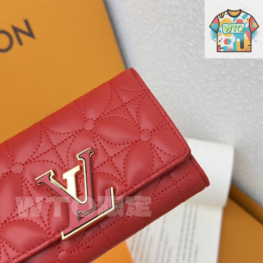 ルイヴィトン/タンブール ナノモノグラム キャンバスレッド　レディース　極美品 ルイ・ヴィトン(LOUIS VUITTON)ルイ・ヴィトン タンブールスリム