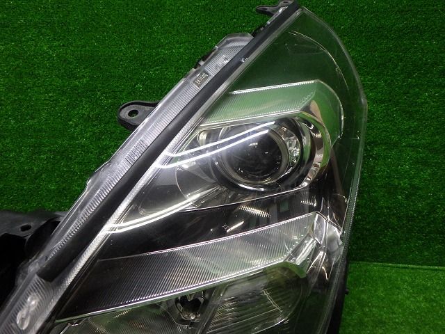 MPV ヘッドライト 左右 HID LY3P 後期 P5620 シ バラスト付 AFS無