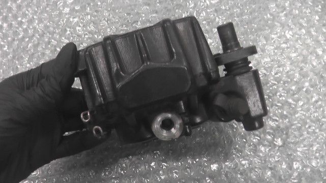 ジグサー250 ED22Y-101xxx の フロントキャリパー 1759895904 BRIGHTFACE_UK