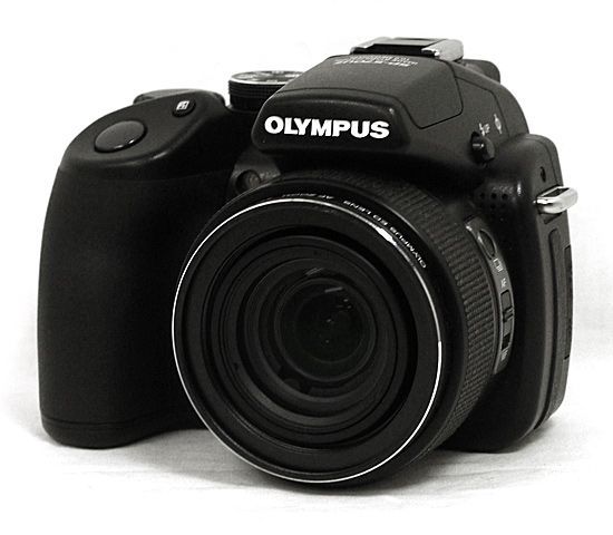 OLYMPUS　デジタルカメラ CAMEDIA SP-570UZ　1000万画素 元箱あり