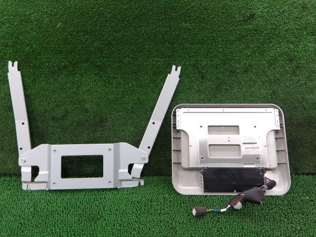 3FP3108 ABW スズキ ランディ SGC27 前期型 20G フリップダウンモニター B8090-89922 FG0100520