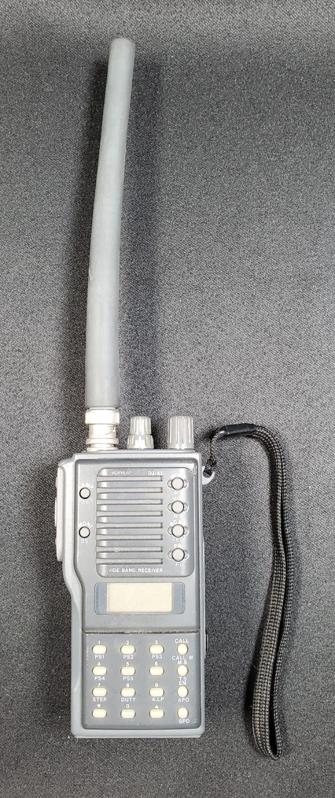 中古品】広帯域レシーバー ALINCO DJ-X1 アマチュア無線機
