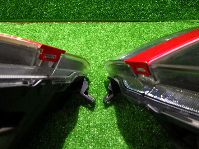 ワゴンR RR ヘッドライト左右 HID MH21S/22S 100-59052 バラスト