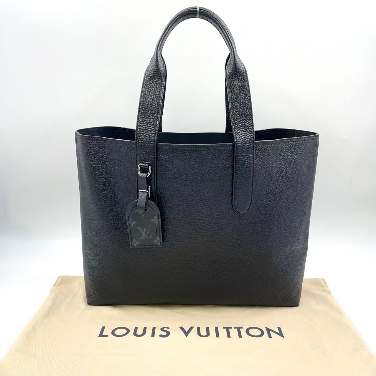 LOUIS VUITTON カバ・ヴォワヤージュ ブラック 楽天市場】【バッグ】LOUIS VUITTON ルイ ヴィトン ダミエグラ