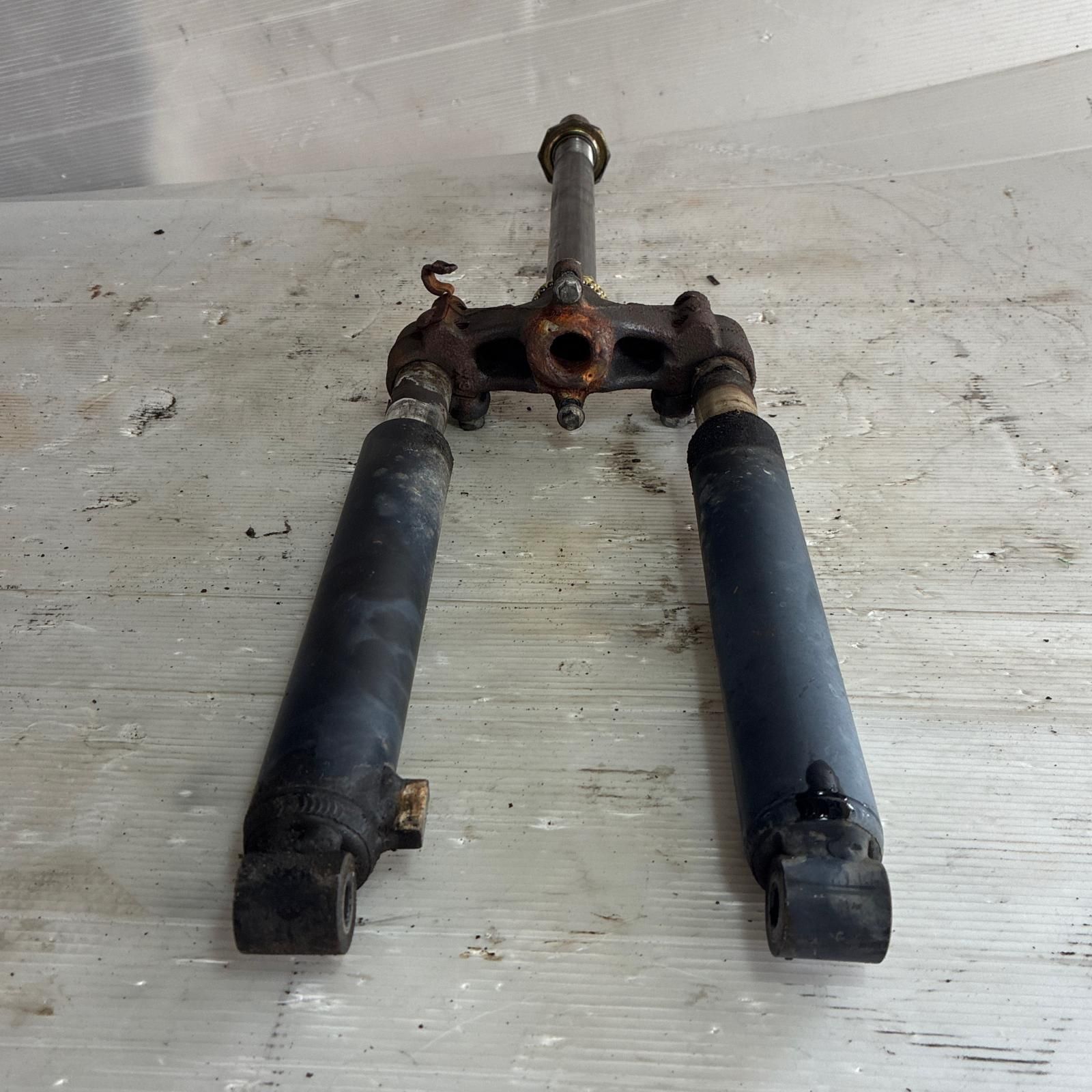 AF34 フロントフォーク